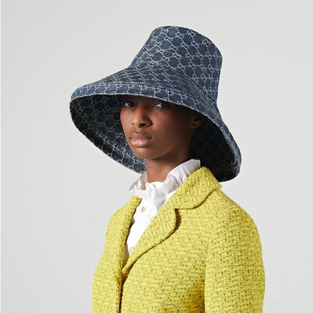 Gucci Denim GG Monogram Bucket Hat  Wide Large Brim Navy Blue Jacquard Beach - Picture 3 of 16